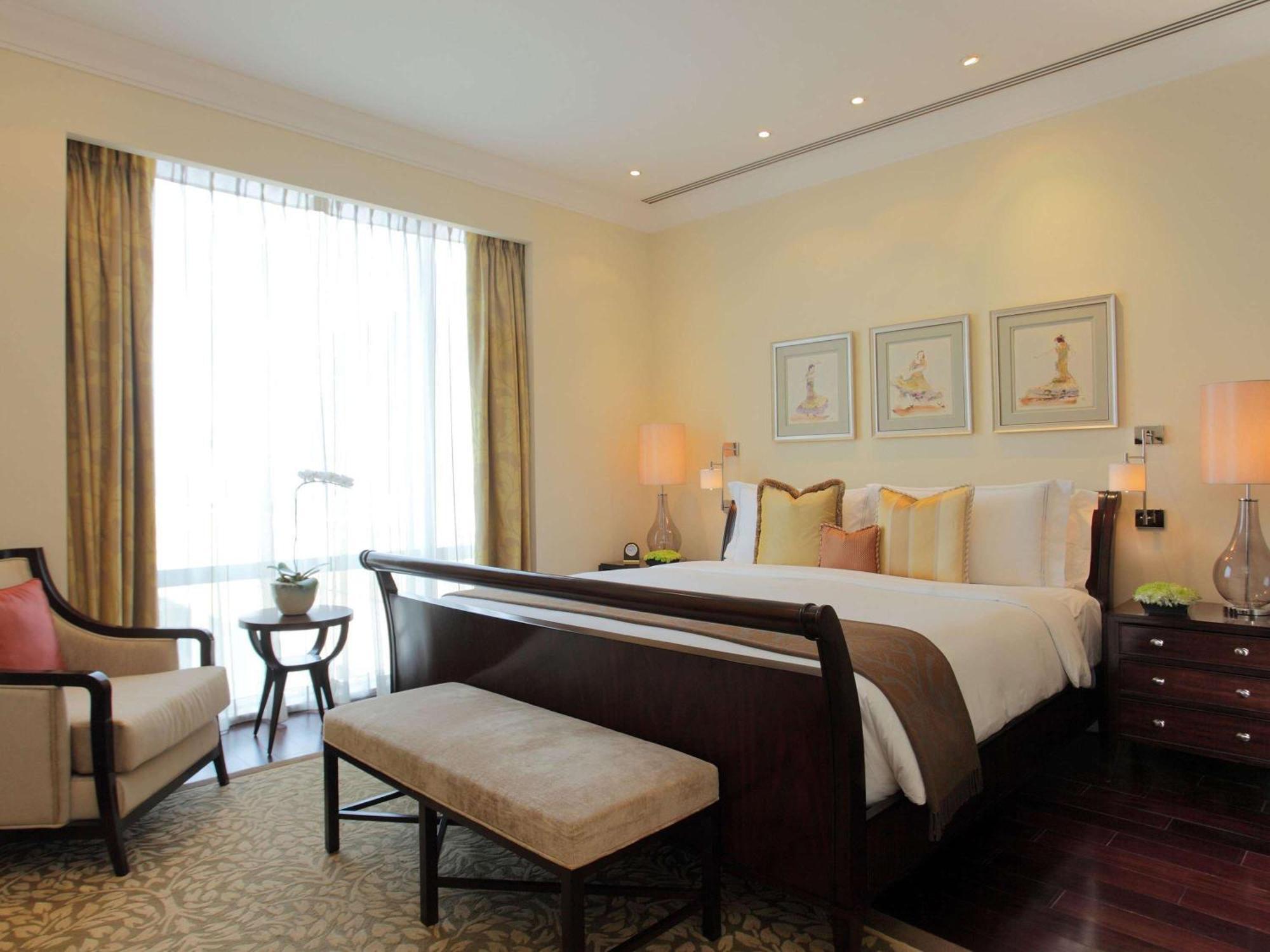 Hotel Raffles Makati Makati City Zewnętrze zdjęcie